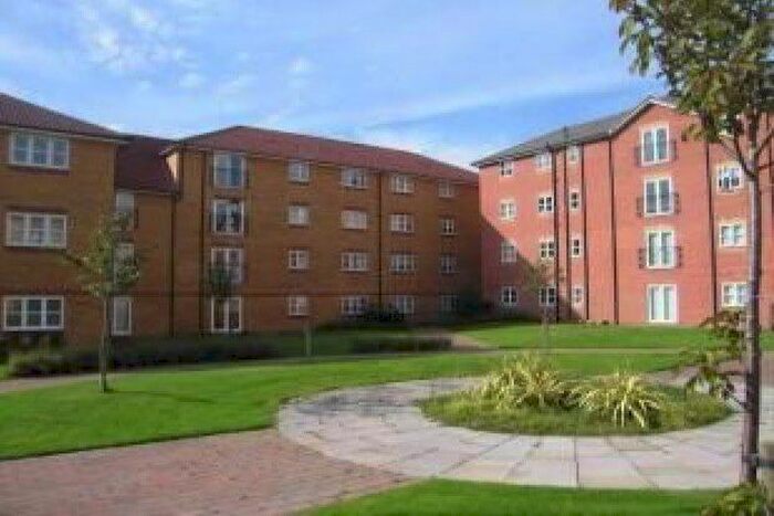 2 Bedroom Flat To Rent In Lentworth Court, Liverpool, L17