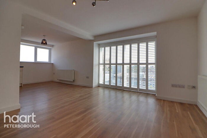 2 Bedroom Apartment To Rent In Broadway, Peterborough, PE1