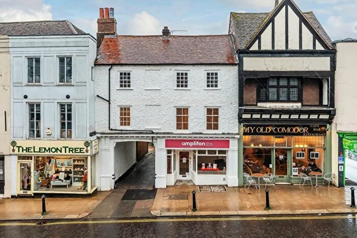 1 Bedroom Flat For Sale In High Street, Dorking, RH4