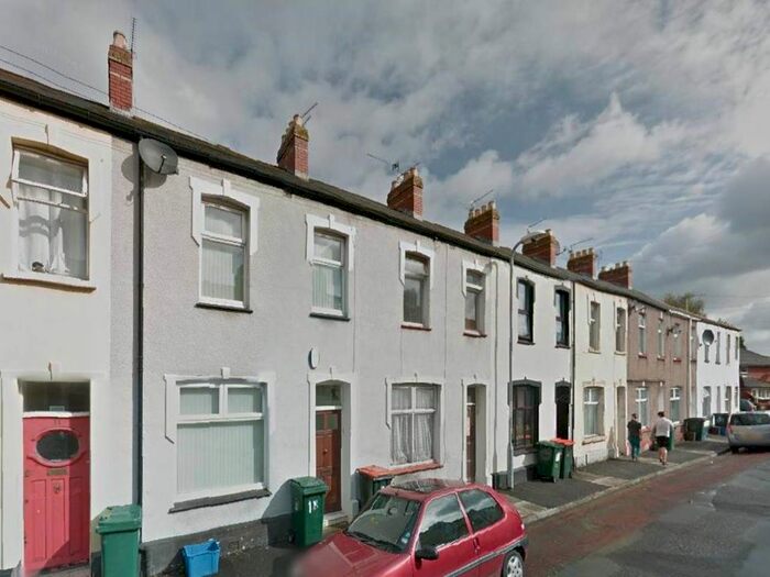 3 Bedroom Terraced House To Rent In Oakley Street, Newport, NP19