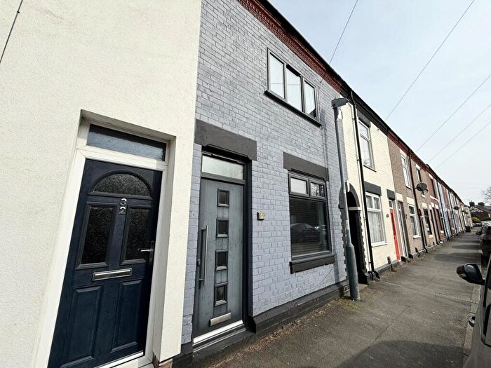 3 Bedroom Terraced House To Rent In Park Street, Nuneaton, CV11