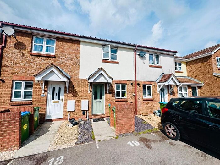 2 Bedroom Terraced House To Rent In Vokes Close, Southampton, SO19