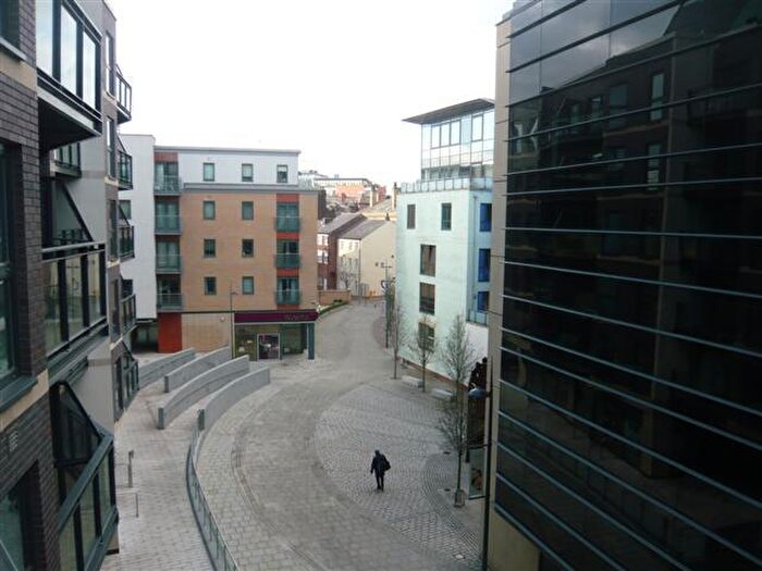 1 Bedroom Apartment To Rent In One Brewery Wharf Brewery Wharf Parking Included, LS10