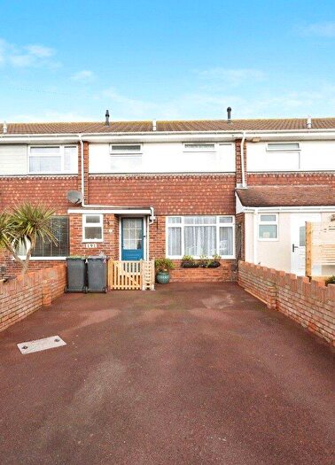 3 Bedroom Terraced House For Sale In Southwood Road, Hayling Island, Hampshire, PO11