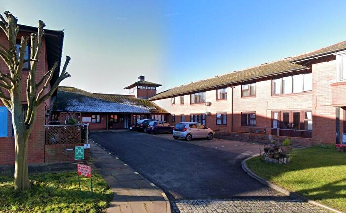 1 Bedroom Flat To Rent In Spring Gardens, Daventry, Northamptonshire, NN11