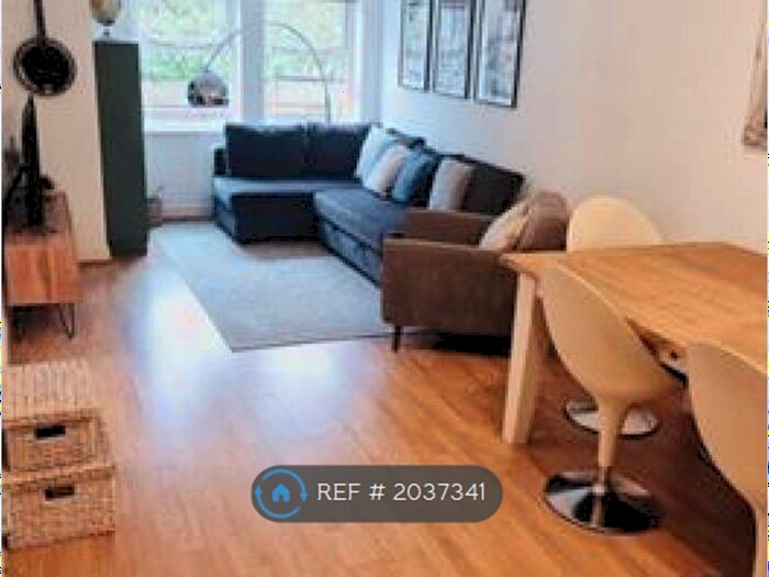 1 Bedroom Flat To Rent In John Archer Way, Clapham Junction, SW18