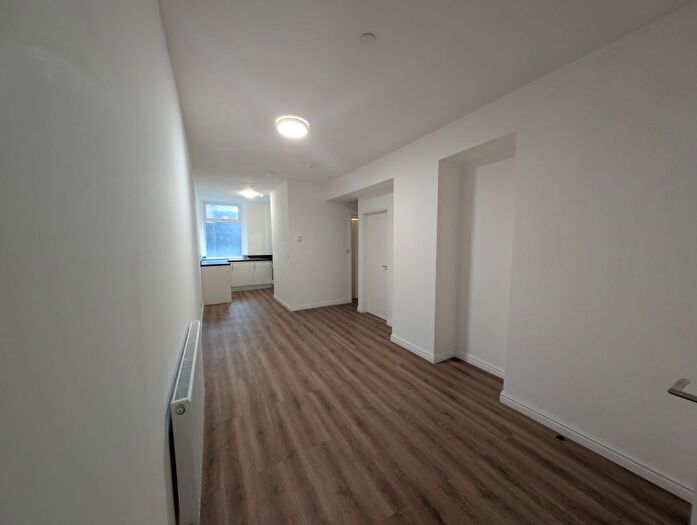 1 Bedroom Flat To Rent In Flat (E), Gelli Road, Gelli, Pentre., CF41