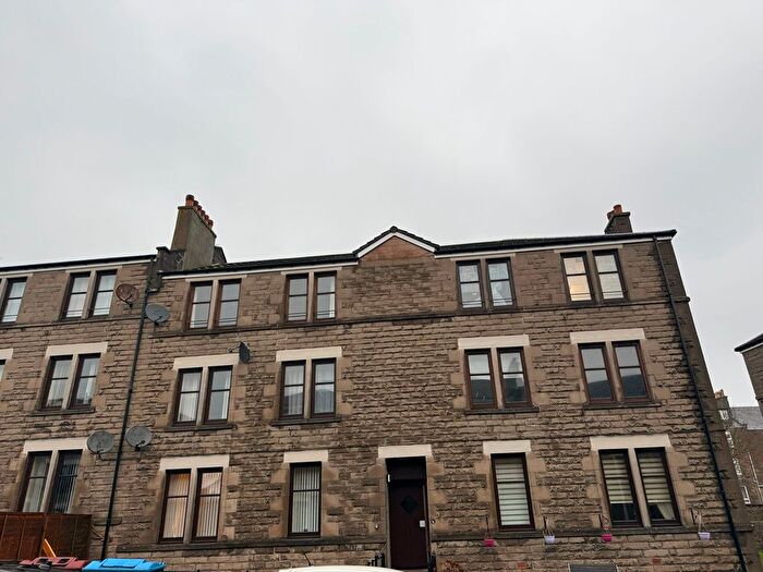 1 Bedroom Flat To Rent In Abbotsford Street, Dundee, DD2