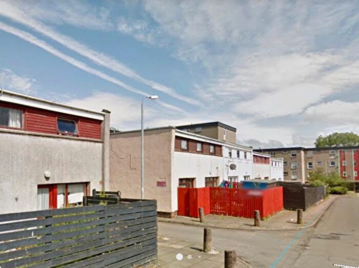 3 Bedroom Flat To Rent In Glenhove Road, Cumbernauld, Glasgow, G67