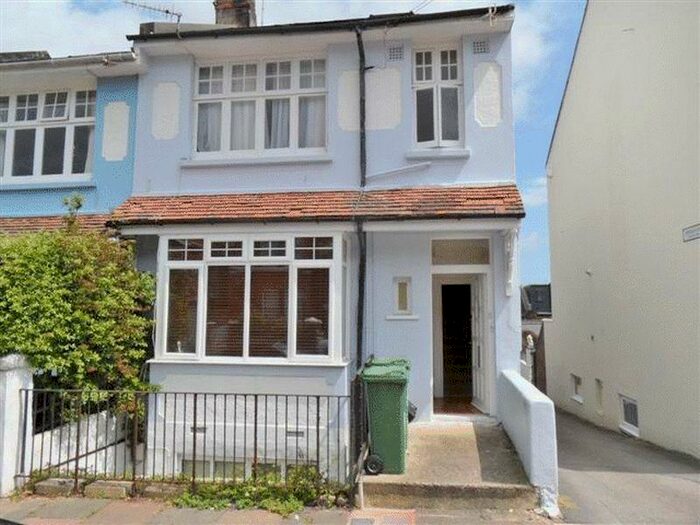 3 Bedroom Flat To Rent In Princes Terrace, Brighton, BN2