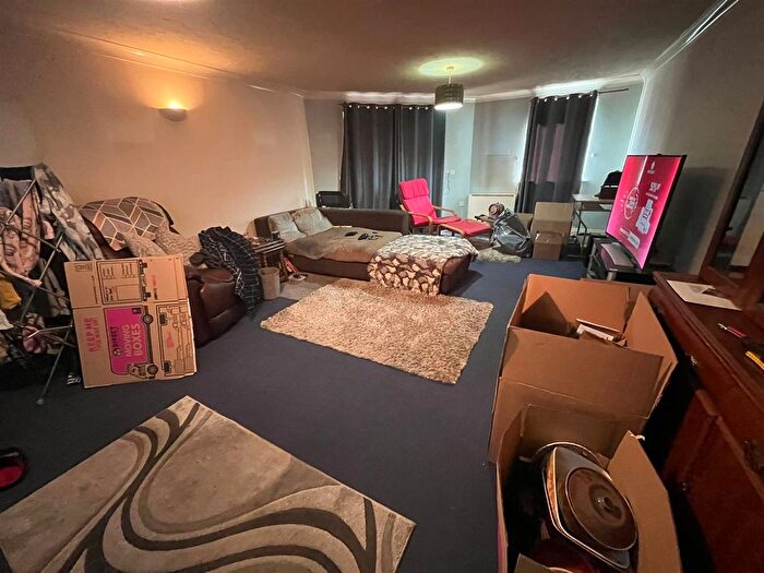 2 Bedroom Flat To Rent In Mountbatten Close, Ashton-On-Ribble, Preston, PR2