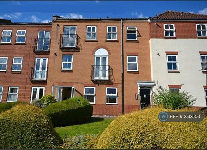 3 Bedroom Flat To Rent In Victoria Dock, Hull, HU9
