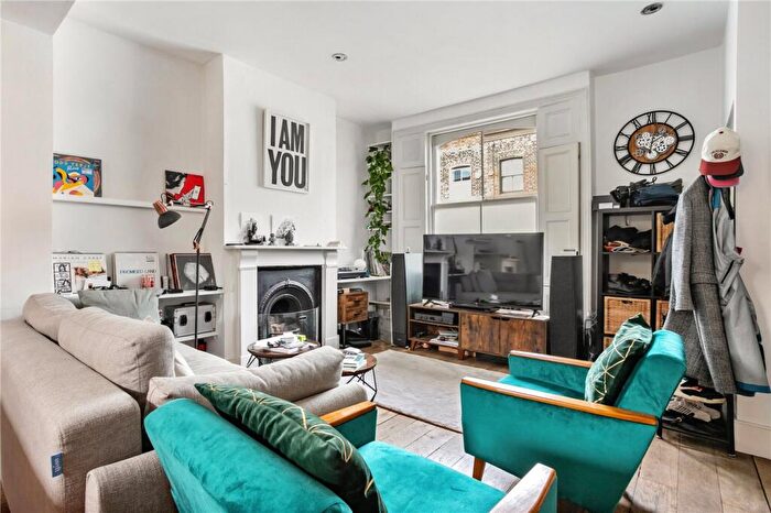 3 Bedroom Terraced House To Rent In Quilter Street, London, E2