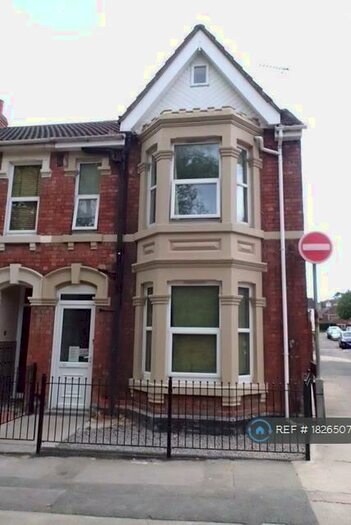 1 Bedroom Flat To Rent In Euclid Street, Swindon, SN1