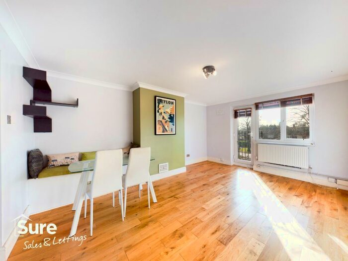 1 Bedroom Apartment To Rent In Fletcher Way, Hemel Hempstead, Hertfordshire, HP2