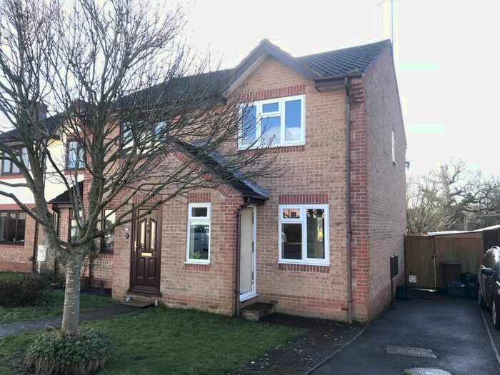 2 Bedroom Semi-Detached House To Rent In Camfield Drive, Tiverton, EX16