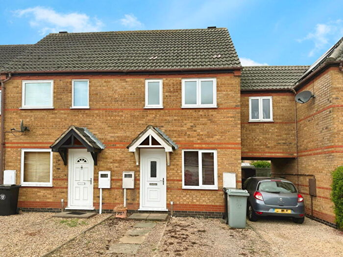3 Bedroom End Of Terrace House For Sale In Rosehip Road, Morton, Bourne, PE10