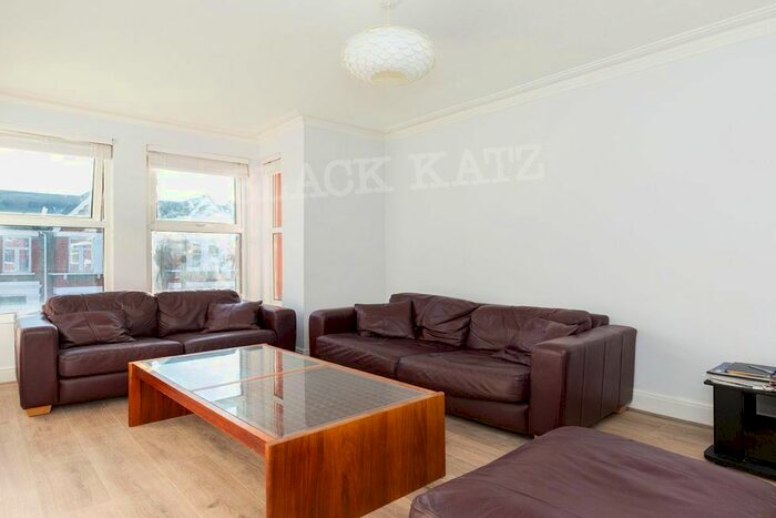 2 Bedroom Flat To Rent In Coleraine Road, London, N8