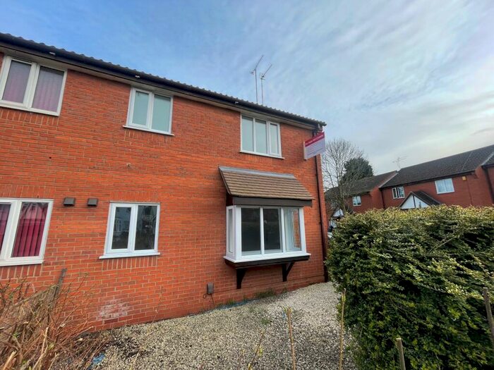 1 Bedroom Terraced House To Rent In Watersbridge Gardens, Nuneaton, CV10