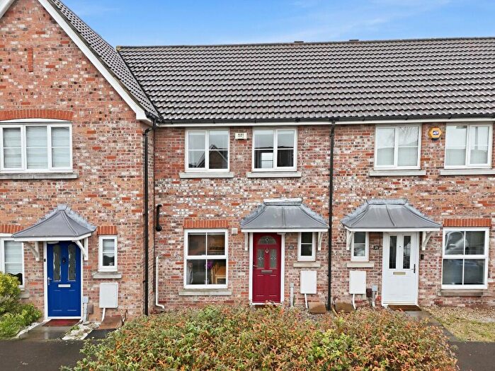 2 Bedroom Terraced House For Sale In Chester Close, Chafford Hundred, Grays, RM16