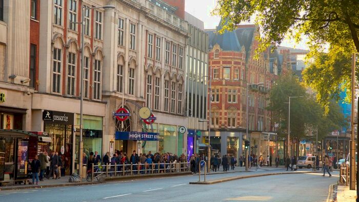 2 Bedroom Flat To Rent In Old Court Place, London, W8