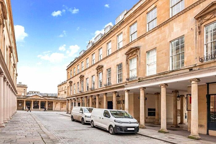 3 Bedroom Apartment To Rent In Bath Street, Bath, Somerset, BA1