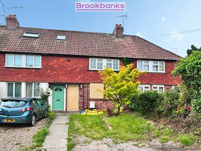 3 Bedroom Terraced House For Sale In Lingfield Road, Edenbridge, TN8
