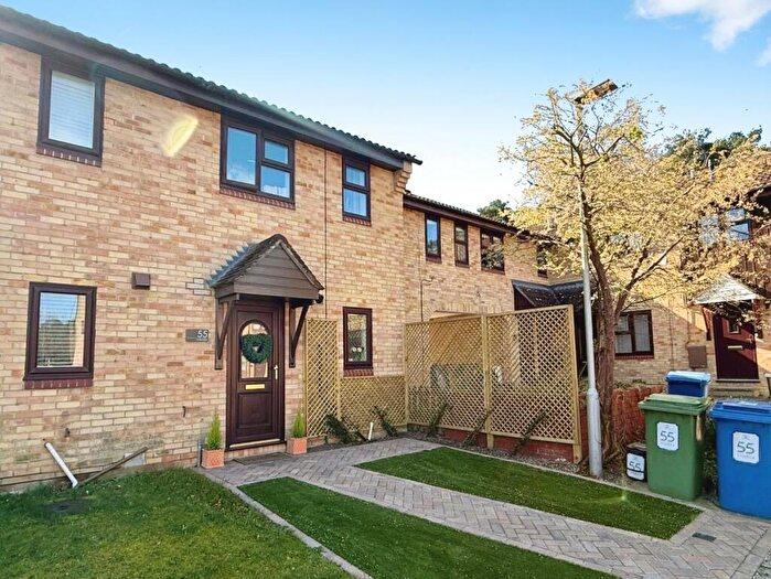 2 Bedroom Terraced House For Sale In Axbridge, Bracknell, Berkshire, RG12