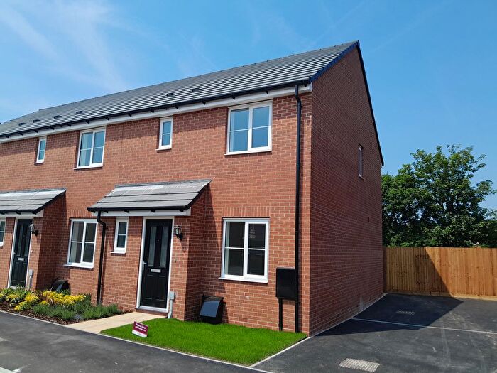 3 Bedroom End Of Terrace House To Rent In Henry Mews, Retford, DN22