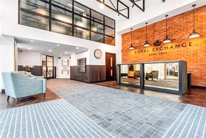 2 Bedroom Flat To Rent In Heritage Walk, Royal Exchange, Kingston, KT1