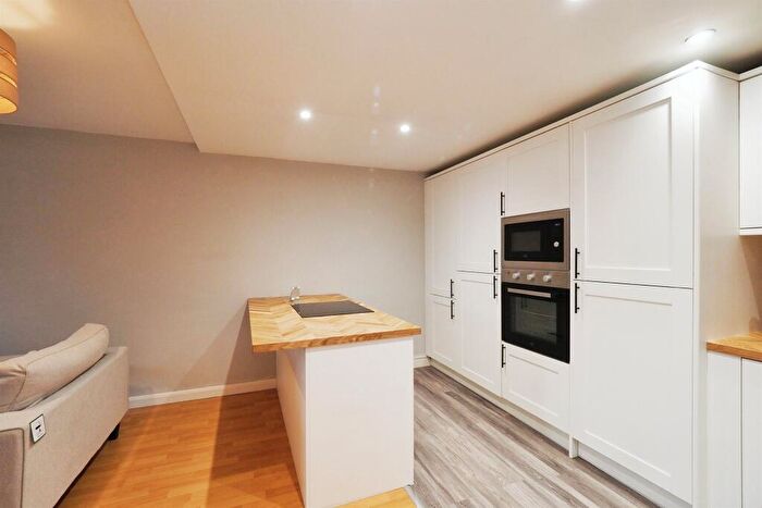 1 Bedroom Flat For Sale In Biggin Street, Loughborough, LE11