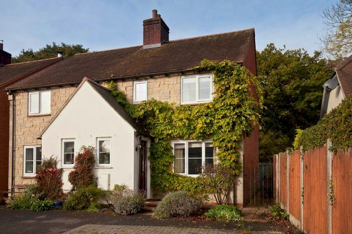 3 Bedroom Semi-Detached House For Sale In Mallets Close, East Knoyle, SP3