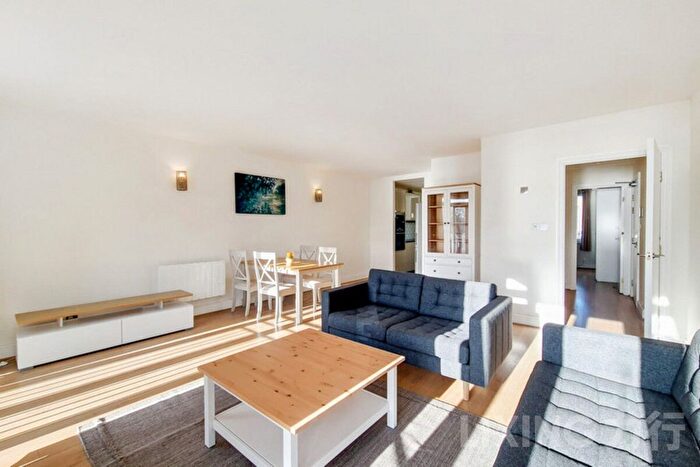 2 Bedroom Flat To Rent In Three Colt Street, Limehouse, E14