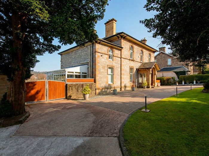 4 Bedroom Detached House For Sale In Sunnyside Road, Paisley, PA2