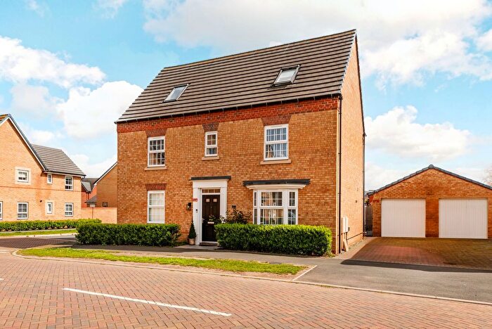 5 Bedroom Detached House For Sale In Westergate Avenue, Brooklands, MK10