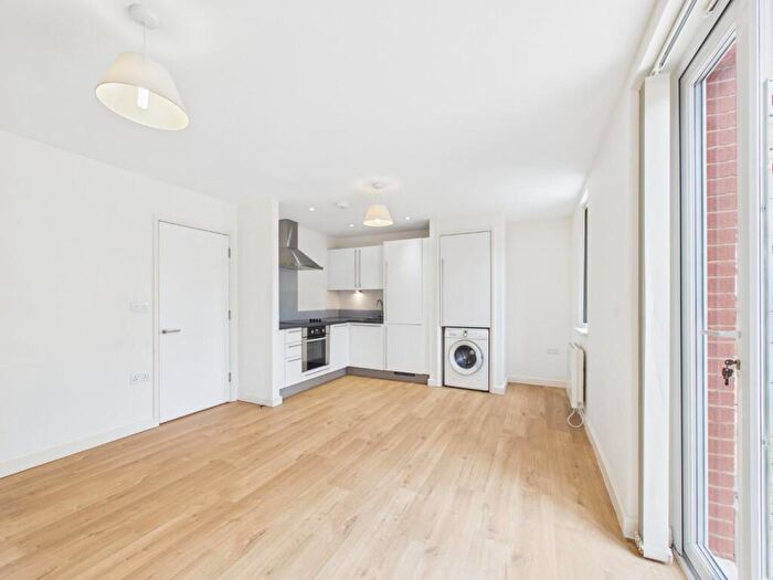 1 Bedroom Flat For Sale In Frome Court, Thornbury, Bristol, BS35