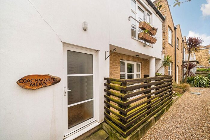 1 Bedroom Property For Sale In Coachmaker Mews, London, SW4