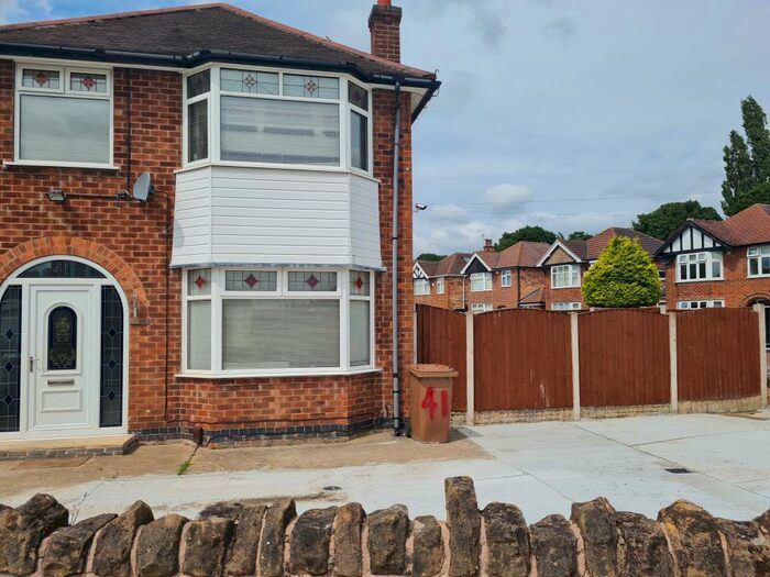 4 Bedroom House To Rent In Brendon Road, NG8