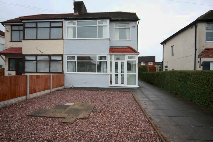 3 Bedroom Semi-Detached House To Rent In Blackpool Road, Preston, PR2