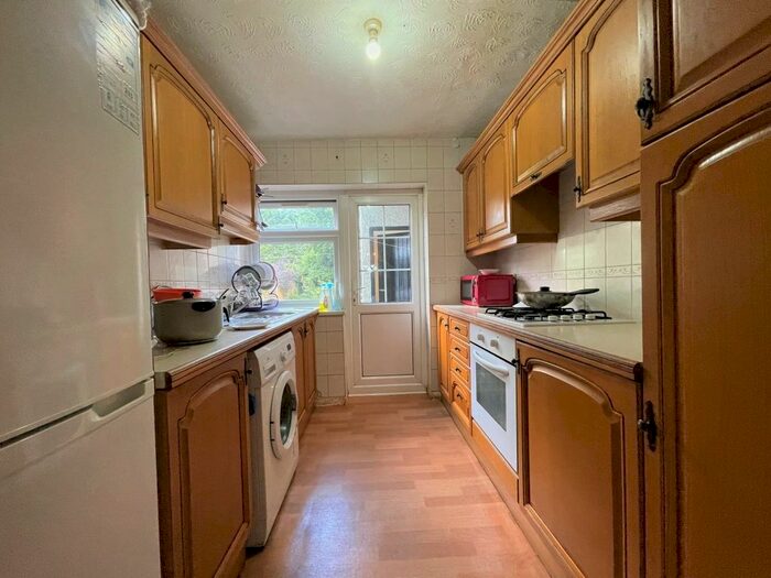 3 Bedroom Semi-Detached House To Rent In St. Andrews Avenue, Hornchurch, RM12