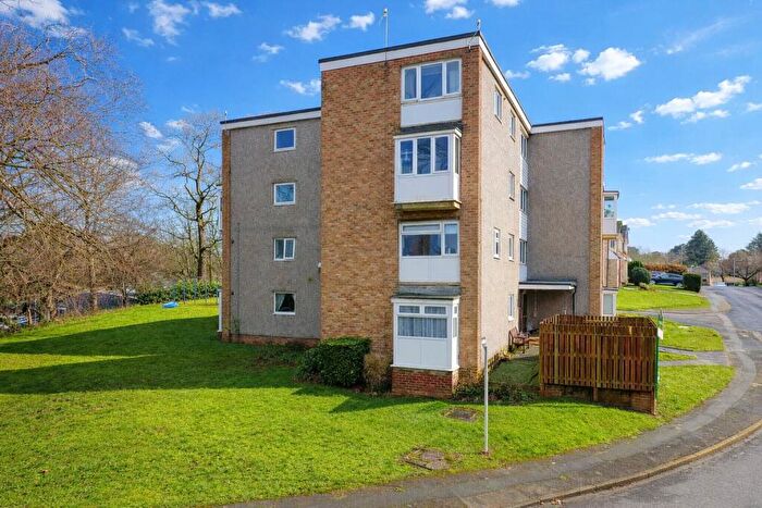 2 Bedroom Flat For Sale In Hoyle Court Road, Baildon, Shipley, West Yorkshire, BD17