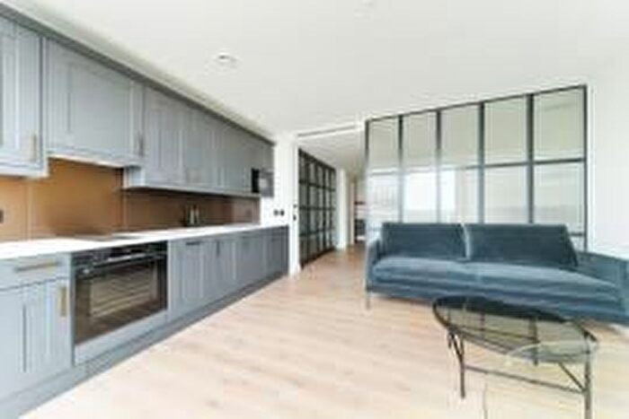 Studio To Rent In Emery Wharf, London Dock, Wapping, E1W