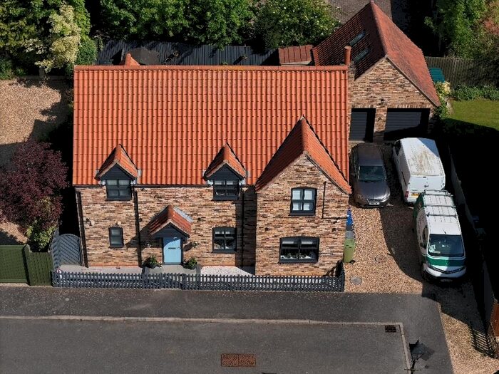 4 Bedroom Detached House For Sale In Chapel Court, Glentham, Market Rasen, LN8