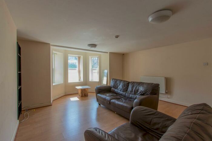 1 Bedroom Private Hall To Rent In Newport Road, Roath, CF24