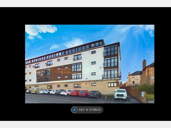 3 Bedroom Flat To Rent In Campbell Close, Hamilton, ML3