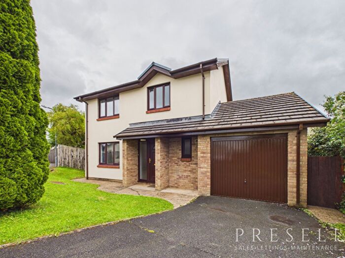 3 Bedroom Detached House To Rent In Hermitage Grove, Haverfordwest, SA61