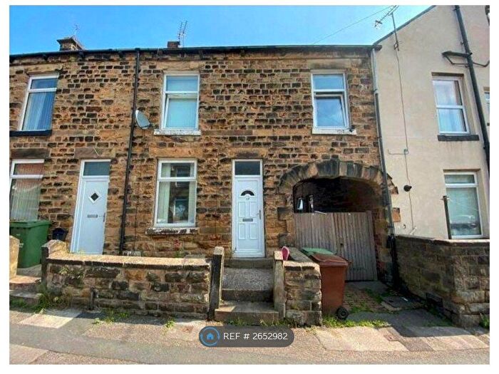3 Bedroom Terraced House To Rent In Ossett, Ossett, WF5