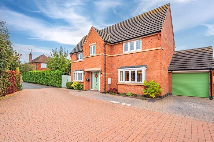 4 Bedroom Detached House For Sale In Birley Close, Barton Seagrave, Kettering, NN15
