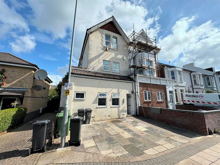 1 Bedroom Flat To Rent In Granada Road, Southsea, PO4