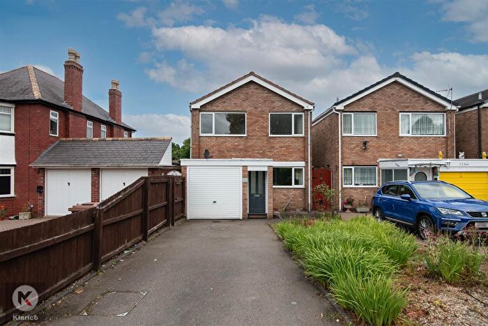 3 Bedroom Detached House To Rent In Yardley Wood Road, Shirley, Solihull, B90